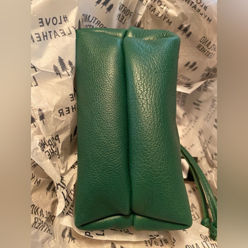 🆕 Portland Leather Goods Small Bucket - Bacalar 💚 - Picture 8 of 13